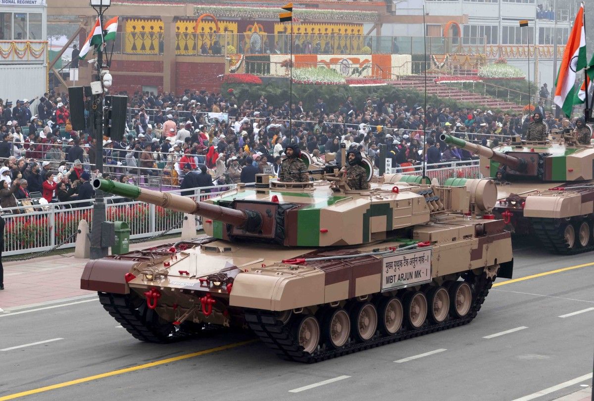 Pancerne problemy azjatyckiego giganta. Pomogą Amerykanie?