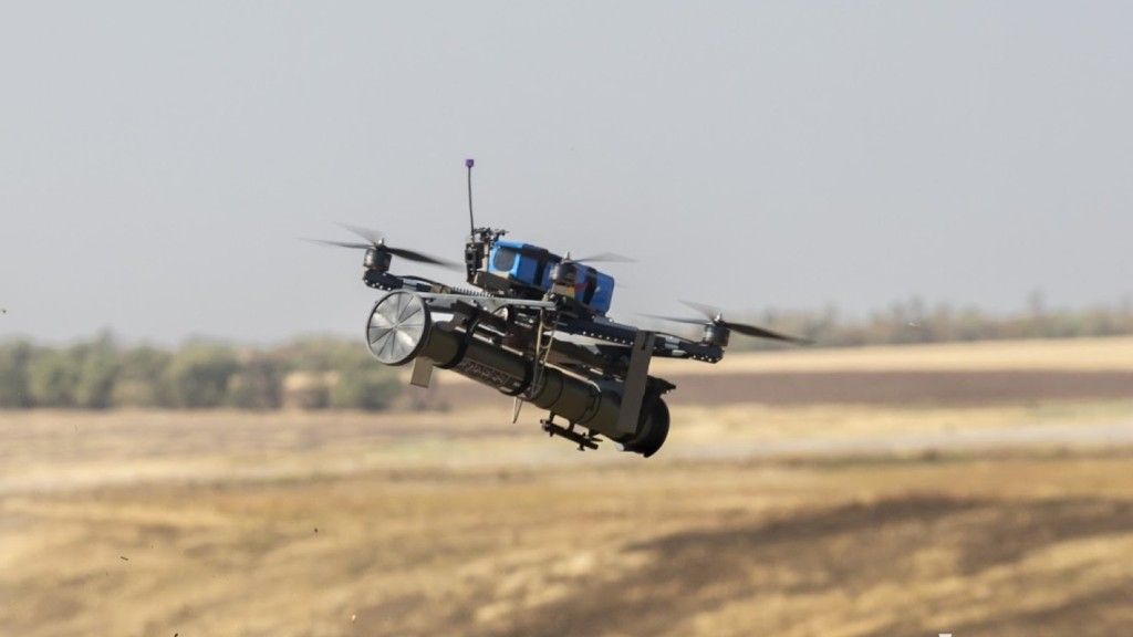 Dron z granatnikiem. Nowa innowacja uderza w Rosjan