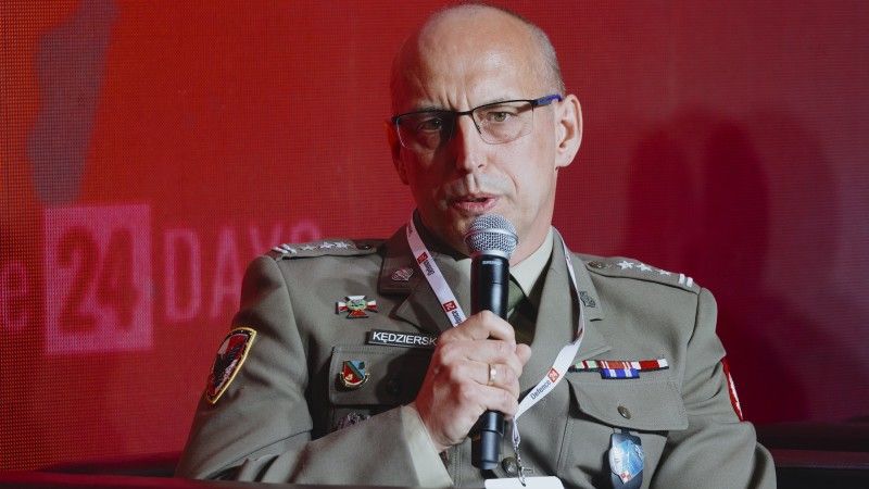 Płk Adam Kędzierski, Komendant Centrum Rozpoznania i Wsparcia Walki Radioelektronicznej