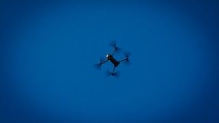 Ćwiczenia 15. Giżyckiej Brygady Zmechanizowanej z wykorzystaniem bezzałogowców klasy mikro (mikrodronów).