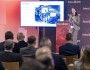 Hannah Thoburn, EUCOM Strategy Director w Anduril Industries, wygłasza prezentację na konferencji Defence24 Days 2025.