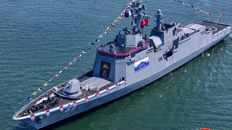 Północnokoreańska fregata Choe Hyon (51).