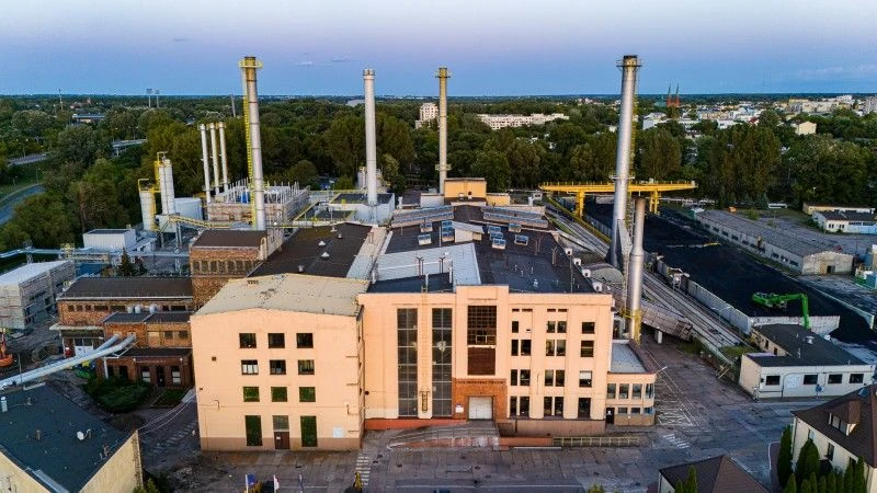 widok z góry na elektrociepłownię