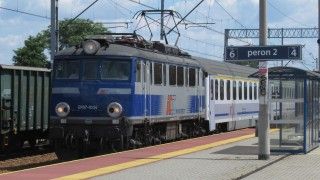 Co się dzieje z pracami nad wprowadzeniem GSM-R na polską kolej? Według PKP PLK, eksploatacja obserwowana ma ruszyć w lipcu. Od lutego nie słychać jednak wiele w tym temacie.