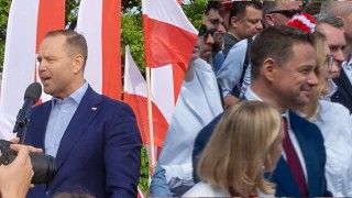 Organizacja CitizenGO ingerowała w kampanię wyborczą opłacając reklamy polityczne - poinformowało TVN24 za analizą NASK. Co z kolei twierdzą bazy reklam mediów społecznościowych?