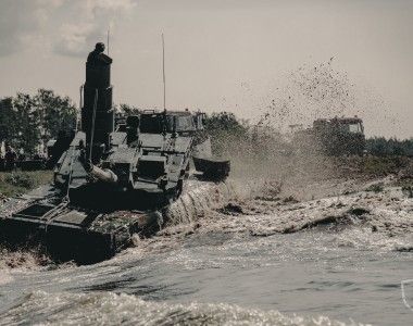 K2 Black panter, 20 Brygada zmechanizowana, pokonywanie przeszkody wodnej, cz`arna pantera