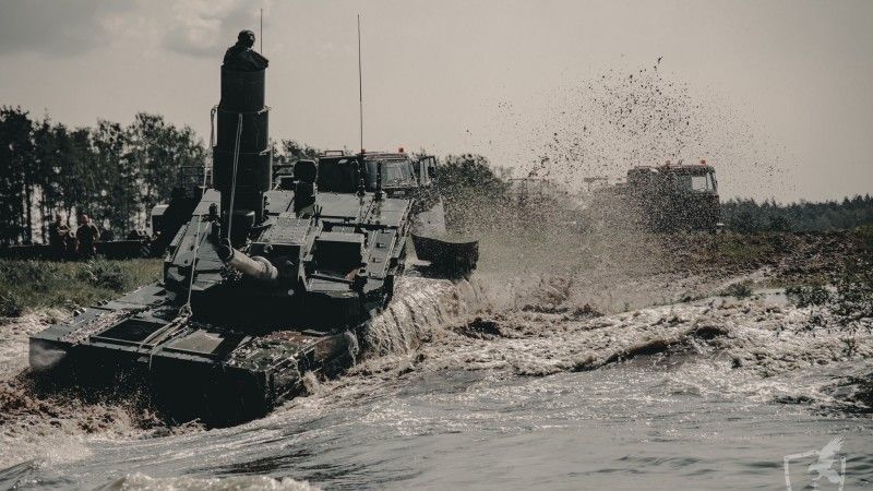 K2 Black panter, 20 Brygada zmechanizowana, pokonywanie przeszkody wodnej, cz`arna pantera