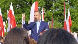 W II turze wyborów ponownie było możliwe skorzystanie z mObywatela. Głosowanie zdominowały jednak kwestie związane ze sprawą zaświadczeń o prawie do głosowania.