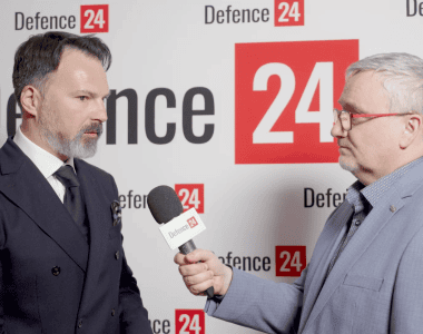 Billenium, Defence24 Days