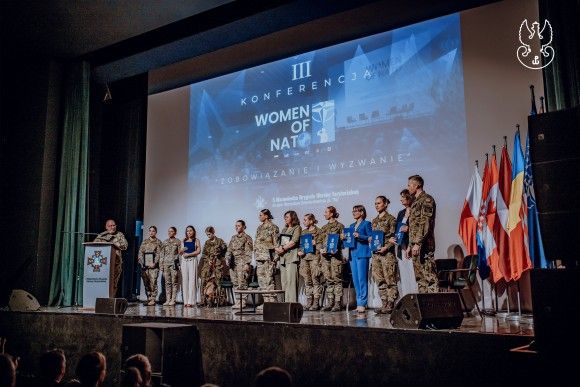 Women od NATO, konferencja DWOT