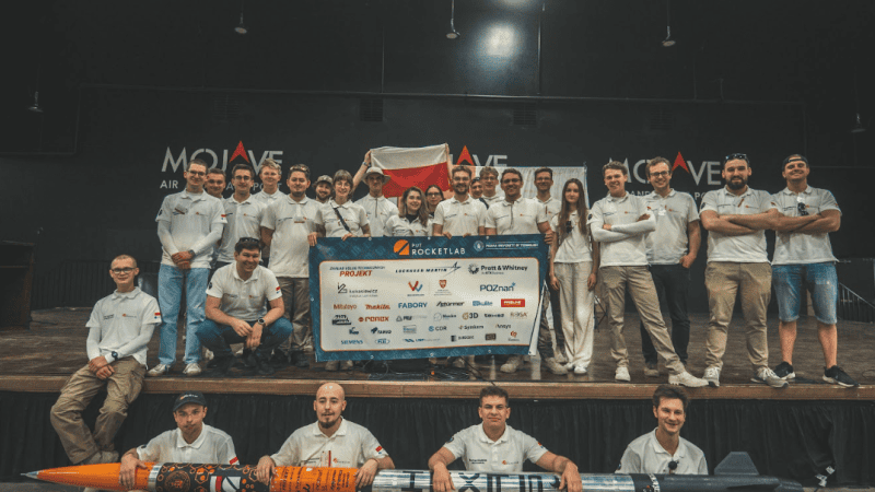 Zespół PUT Rocketlab na międzynarodowych zawodach studenckich konstrukcji rakietowych FAR-OUT w USA.