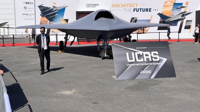 Bezzałogowy "lojalny skrzydłowy" na Paris Air Show