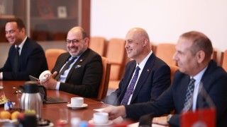 Delegacja turecka na rozmowach w Polsce.