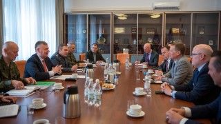 Spotkanie w MON z prezesem prezesem RTX.