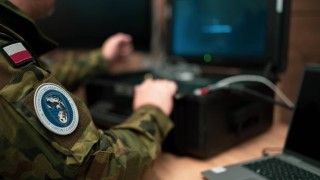 W Bydgoszczy odbyły się ćwiczenia NATO CWIX25. Przedstawiciele DKWOC sprawdzali podczas nich dwa polskie systemy, z których korzysta nasze wojsko.