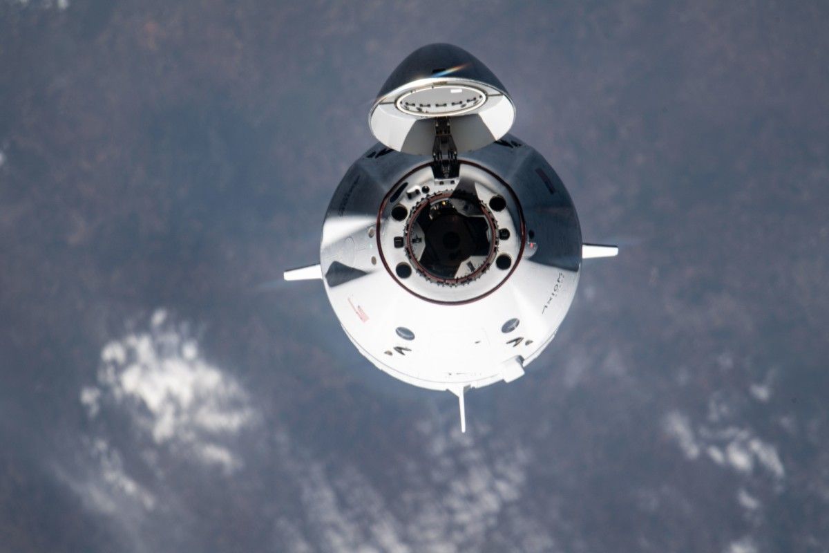 Dragon dostarczył niemal 3 tony ładunku na ISS