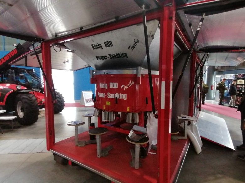 Napełniarka worków z piaskiem Power-Sandking 800 Turbo.