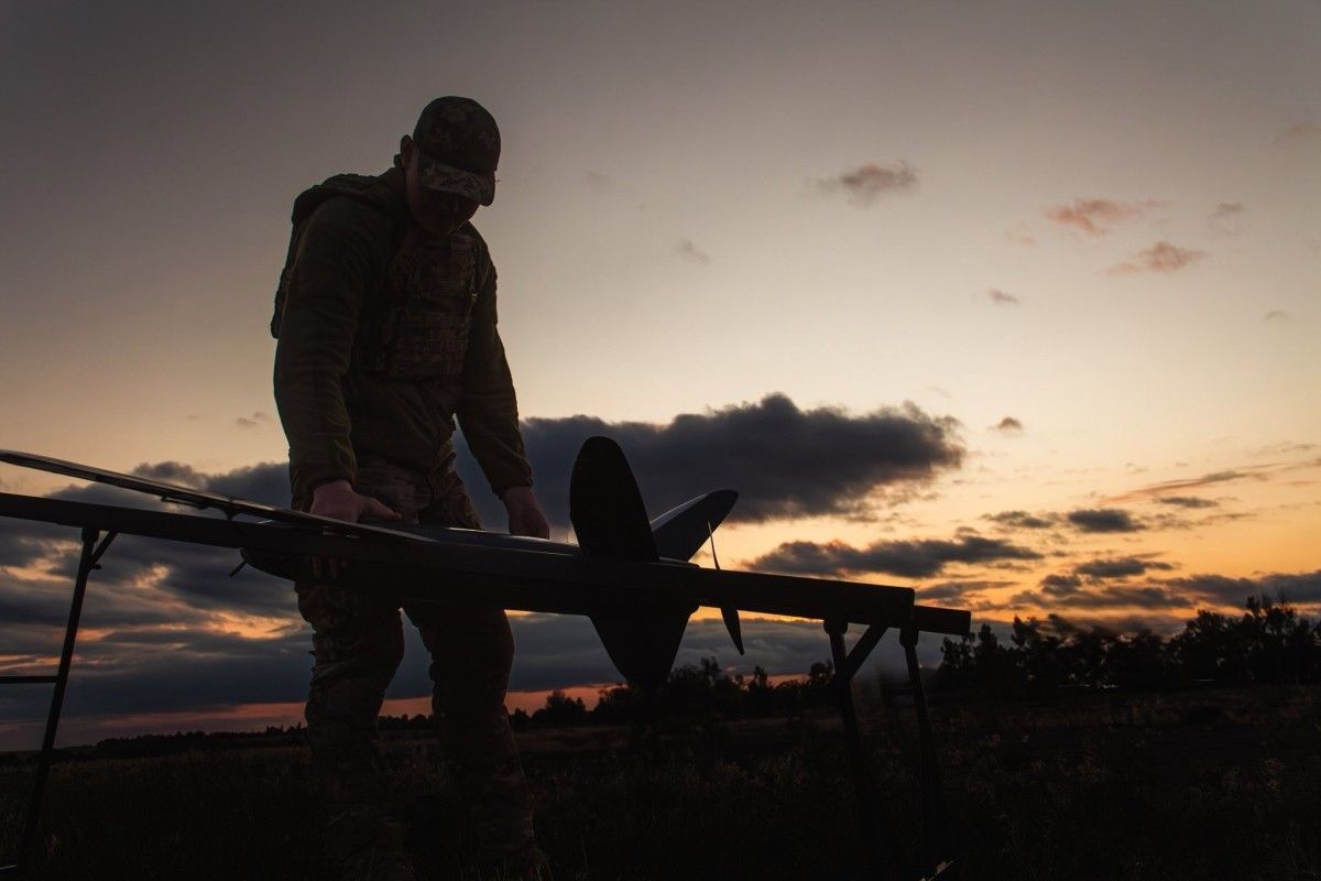 Ochraniał Angelinę Jolie na Ukrainie. Zgarnęła go komenda uzupełnień