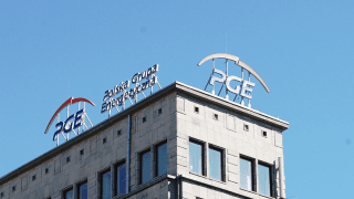 Cyberprzestępcy rozsyłają wiadomości informujące o rzekomych zaległościach w płatnościach za prąd podszywając się pod PGE.