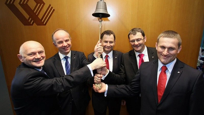 Zdjęcie archiwalne, Debiut TAURONA na giełdzie 30-06-2010