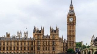 Brytyjski rząd ogłosił nowe sankcje przeciwko jednostkom GRU. Jest to największy jednorazowy pakiet sankcyjny Brytyjczyków przeciwko rosyjskiemu wywiadowi od 2018 roku.