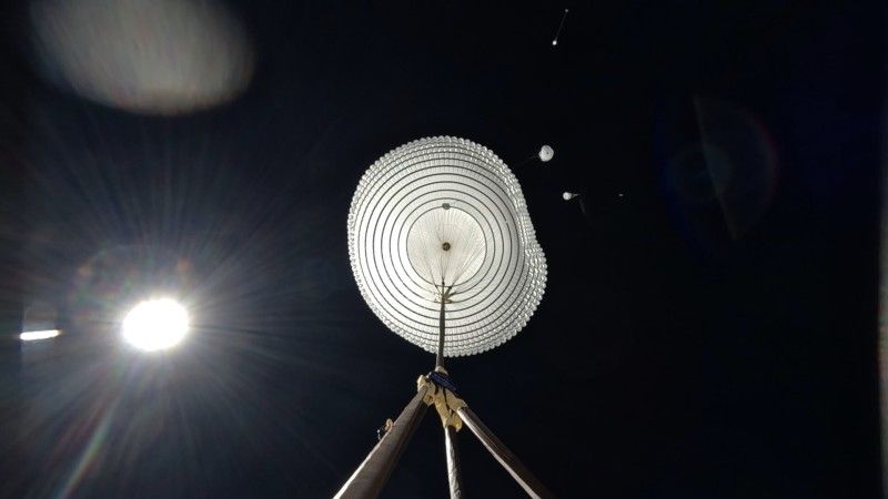 System spadochronów do misji ExoMars w trakcie testów w Szwecji.