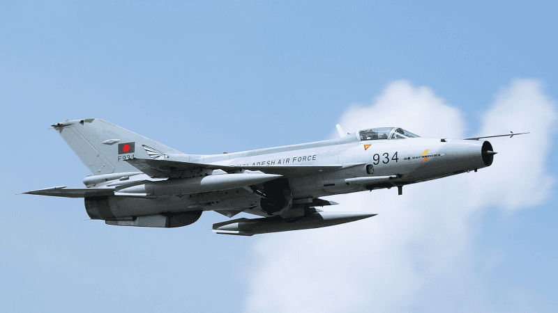 Myśliwiec F-7 Sił Powietrznych Bangladeszu