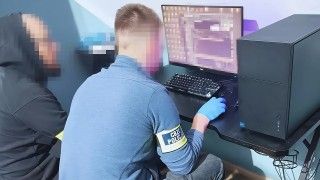 Policjanci Centralnego Biura Zwalczania Cyberprzestępczości wspomagali licytację kryptowalut uzyskanych poprzez wyłudzenia. Pieniądze z licytacji zostaną przekazane poszkodowanym.