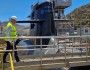 Sekretarz stanu w MON Paweł Bejda wkracza na pokład hiszpańskiego okrętu podwodnego „Isaac Peral” (S-81) w stoczni Navantia w Kartagenie.