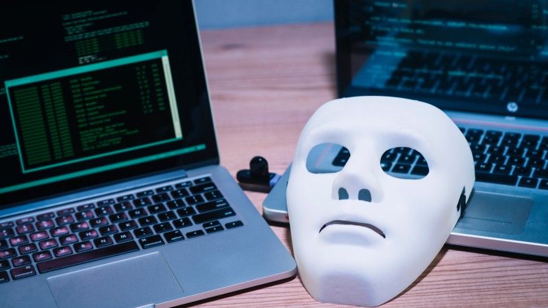 Awaria systemów informatycznych PWN wpłynęła na działanie firmy. Wiele wskazuje na atak ransomware