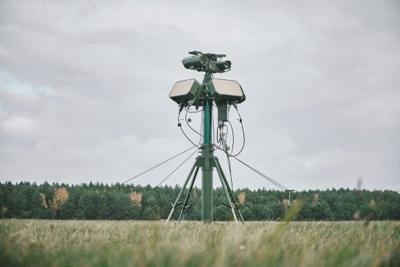 Zestaw przeciwdronowy Advanced Protection Systems (APS) SKYctrl.