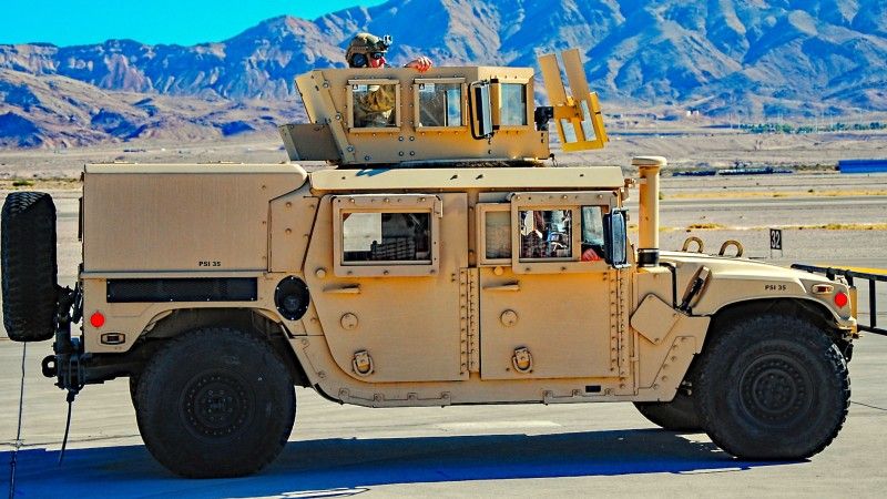 Samochód opancerzony HMMWV w wersji M1165A1.