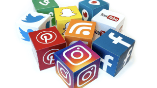 Australia wprowadzi zakaz korzystania z mediów społecznościowych dla osób poniżej 16. roku życia.