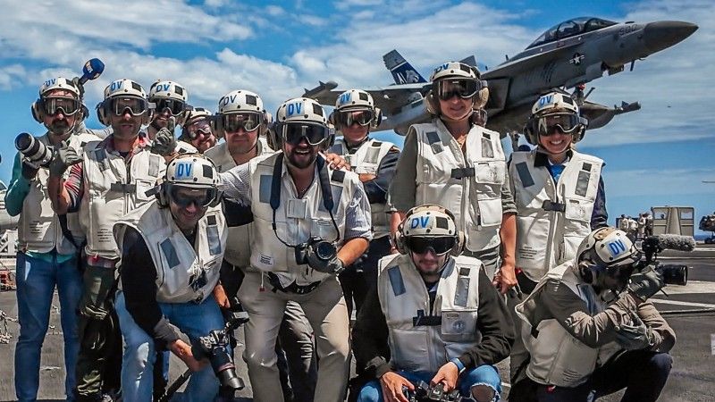 Wizyta dziennikarzy na lotniskowcu USS Gerald R. Ford