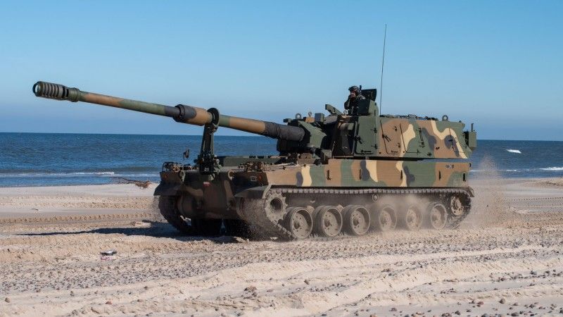 Zważywszy na liczbę użytkowników haubic rodziny K9 dziwi fakt, że dotychczas nie stworzono dla nich dostosowanego wozu zabezpieczenia technicznego.