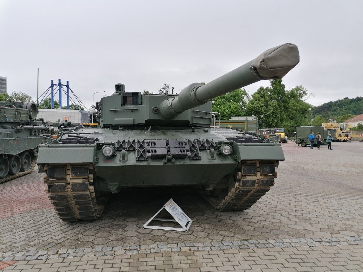 Чехи ремонтируют "Леопардов" 2. Немцы помогут