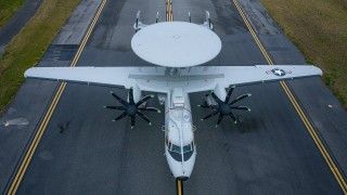 Samolot E-2D Advanced Hawkeye