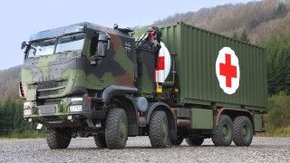 KNDS, VOP, Iveco Trakker, opancerzone kabiny, ciężarówka wojskowa