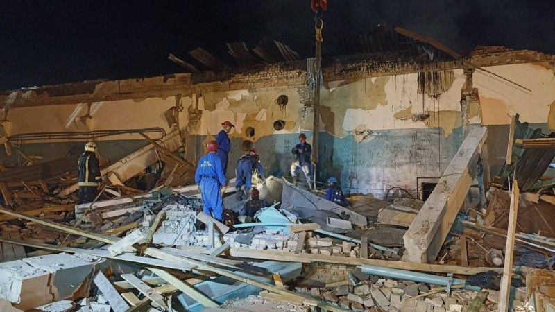 Zniszczony warsztat prochowy Elastik