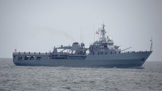 Okręt dowodzenia i wsparcia ORP Kontradmirał X. Czernicki (511).