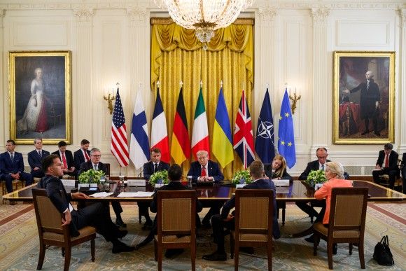 Trump i alianci w Białym Domu