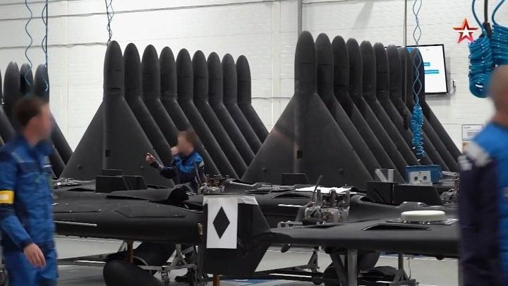 Tysiące Koreańczyków będzie produkować drony dla Rosji