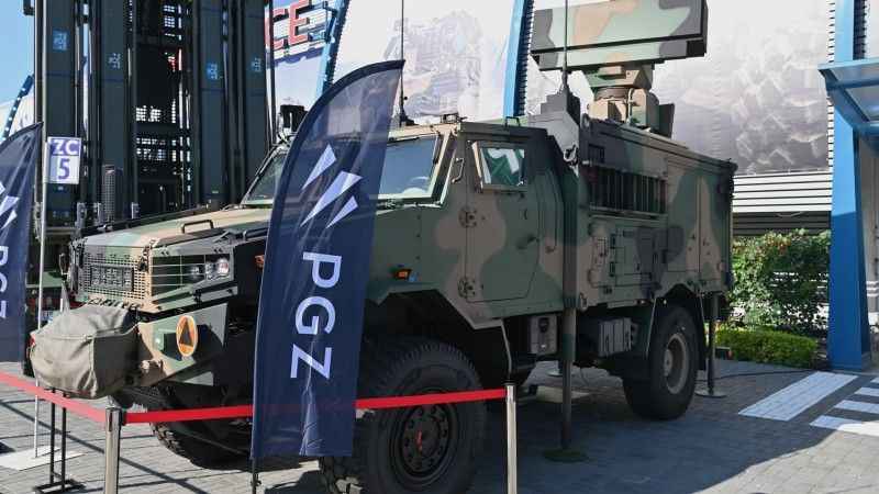 Polskie radary (takie jak np. Bystra) bez problemy wykrywają niskolecące drony. Trzeba je jednak rozstawić w odpowiedniej ilości i w odpowiednich miejscach