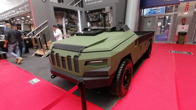 Bezzałogowa platforma lądowa Protector UGV na targach MSPO 2025.