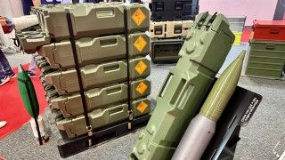 Castelior, zasobnik transportowy, skrzynie transportowe, amunicja 120