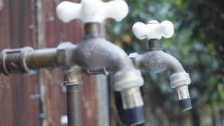 woda kran wodociągi kanalizacja