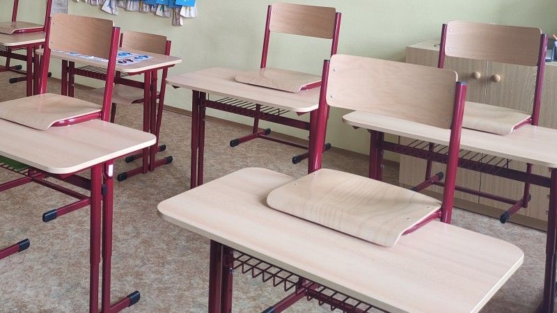 Szkoły najczęściej padają ofiarą cyberataków ze strony swoich uczniów - podaje brytyjskie Biuro Komisarza ds. Informacji. Urząd ostrzega, że takie "przygody" mogą się źle skończyć dla dzieci.