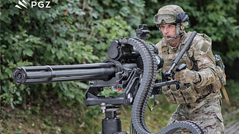 Wielolufowy karabin maszynowy WLKM kalibru 12,7 mm skonstruowany w Zakładach Mechanicznych Tarnów.