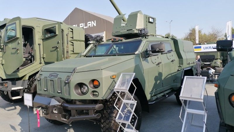 Ukraiński pojazd opancerzony Nowator-2 na targach MSPO 2025.