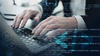 Cyberwymuszenia w Polsce najczęściej dotykają sektor detaliczny, jednak inne branże również otrzymują ciosy - również z Rosji. Czy czeka nas pogorszenie sytuacji w cyberprzestrzeni?